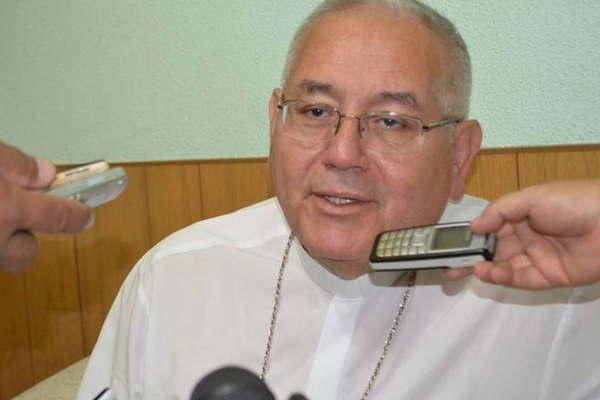 El obispo de Antildeatuya Melitoacuten Chaacutevez fue dado de alta tras  ser internado en Tucumaacuten