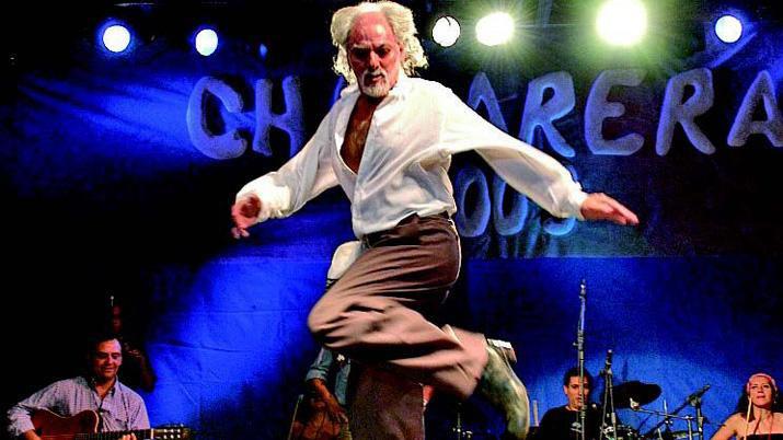 Juan Saavedra sufrioacute lesiones en el rostro tras ser chocado por una moto sobre Av Aguirre