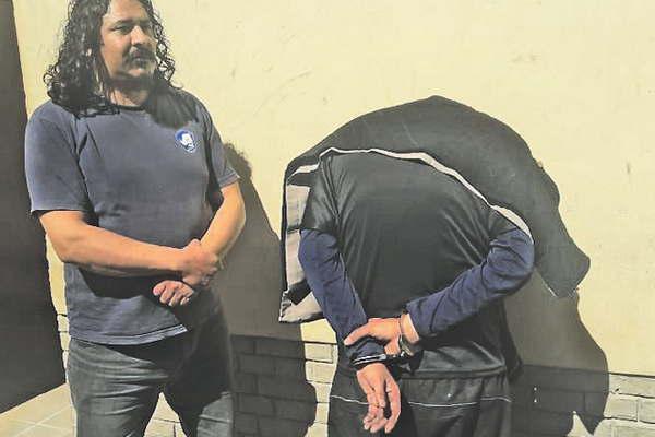 Agredioacute a su madre y amenazoacute con prender fuego la vivienda