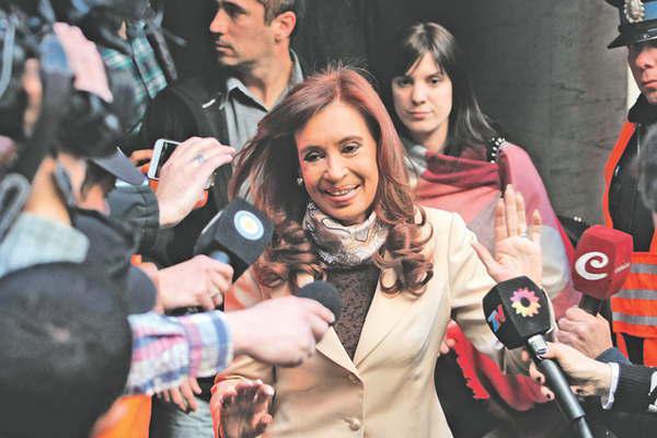 Cristina Kirchner  muy cerca de otro pedido de detencioacuten  y su sexto procesamiento
