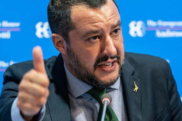 Desconcierto y poleacutemica en Italia- crece el movimiento antivacunas y desata un terremoto poliacuteti