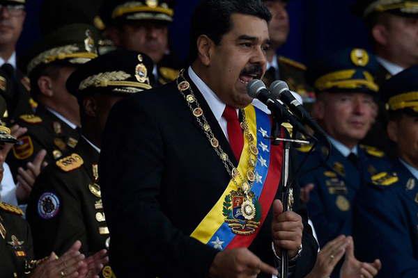 Donald Trump y militares venezolanos contra Maduro