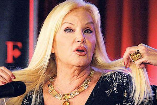 Susana Gimeacutenez al quiroacutefano para sacarse la papada