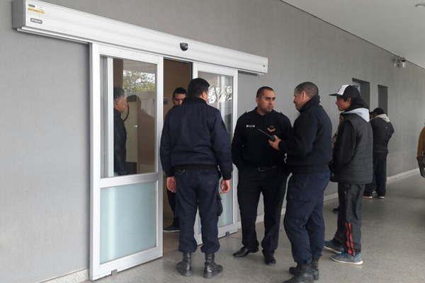 Joven fue acuchillado por un adolescente en una pelea 