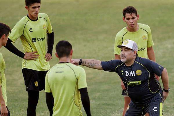 Maradona llegoacute y revolucionoacute Culiacaacuten 