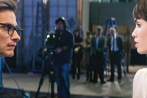 El mexicano Gael Garciacutea Bernal se convierte en un testigo