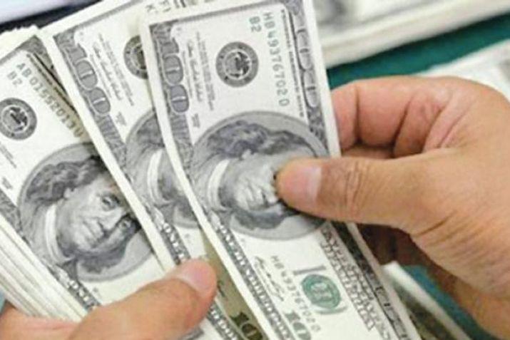 El blue aumentó 50 centavos a 40 en cuevas del microcentro porteño