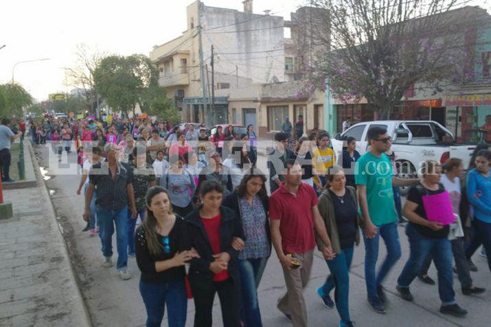 Los vecinos de desplazaron por las calles céntricas de Quimilí