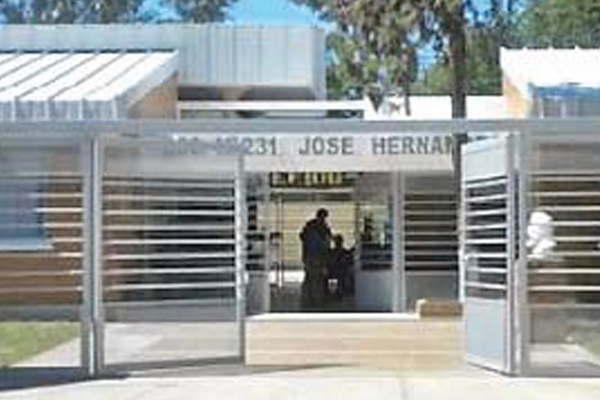 Tres nintildeas fueron atacadas por avispas en el jardiacuten de infantes