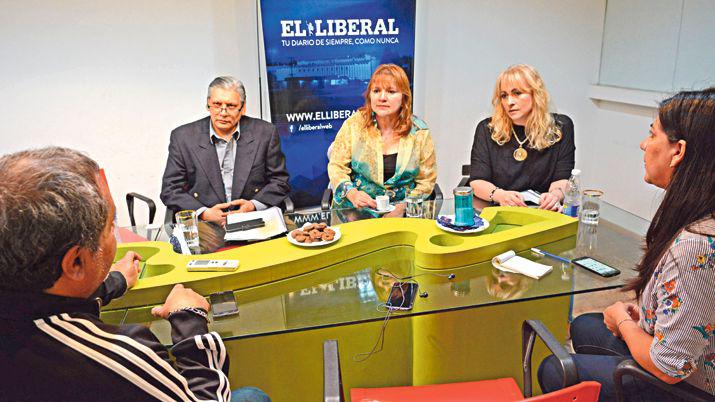 Video  Las historias de Karen y Roger en el submundo de las drogas en Santiago