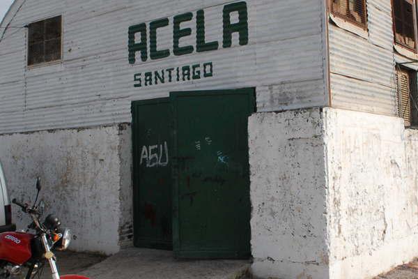 Acela entrega moacutedulos alimentarios 