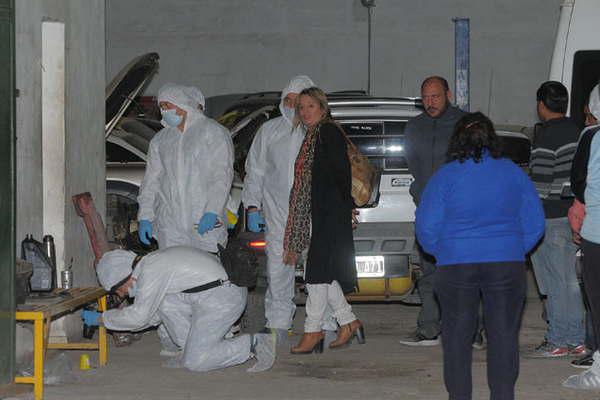 Realizan inventario en el taller de Moacutettola y se tensa la cuerda por constitucioacuten de querellante