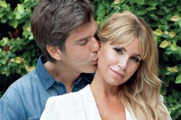 Flor Pentildea defendioacute a su pareja y acusoacute