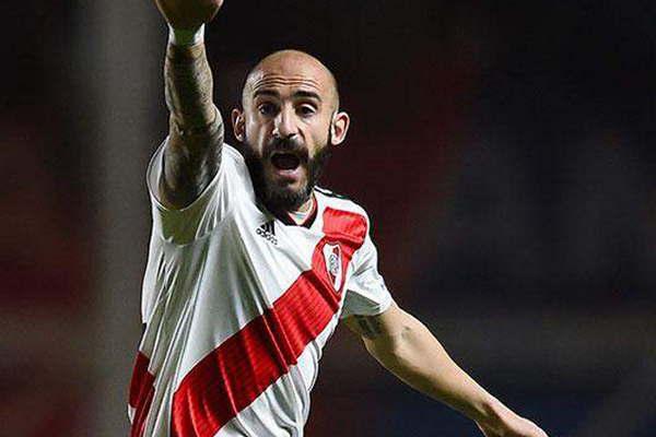 Javier Pinola destacoacute el primer tiempo de su equipo