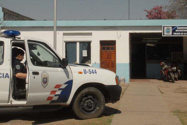 Un preso fue violado por seis reclusos dentro de la celda