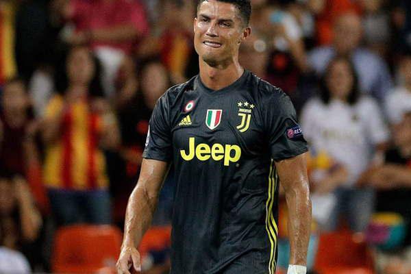 Ronaldo dio la nota- fue expulsado y lloroacute en el Mestalla