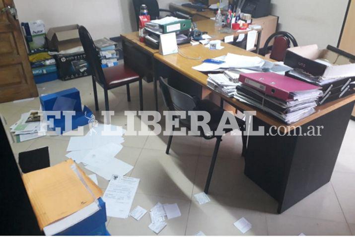 Villa Ojo de Agua- ingresaron a la Municipalidad y quisieron robar la caja fuerte