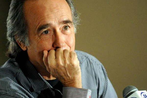 Serrat daraacute concierto centrado  en los temas de Mediterraacuteneo