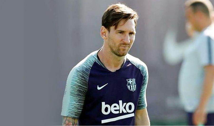 Messi cambioacute el look y dejoacute atraacutes la barba