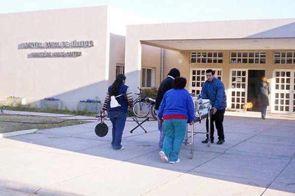 Bebeacute de 15 diacuteas ingresoacute al hospital sin vida en los brazos de su madre 