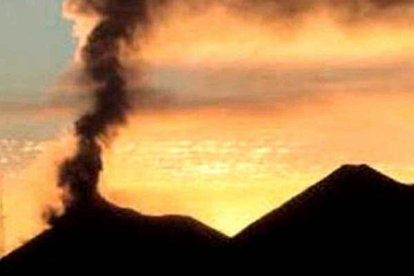 La erupcioacuten de un volcaacuten ya matoacute a 178 personas