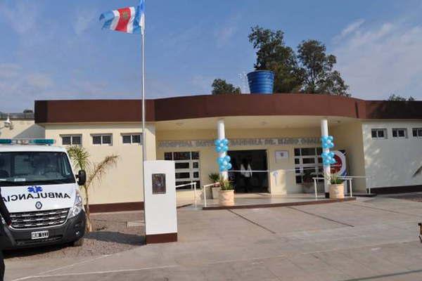 Delante de su novia un joven cabo de policiacutea se quitoacute la vida con su propia arma reglamentaria