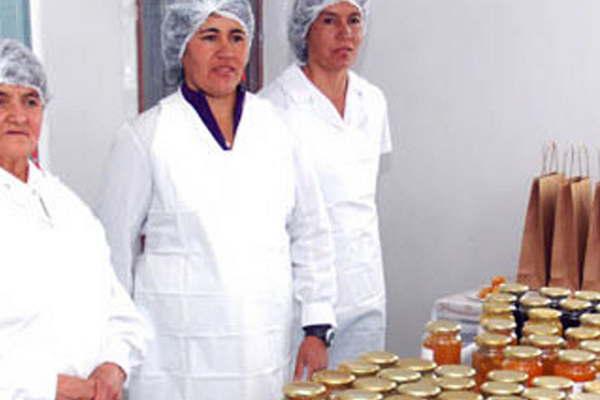 Distinguiraacuten a las empresas argentinas  que producen y exportan agroalimentos