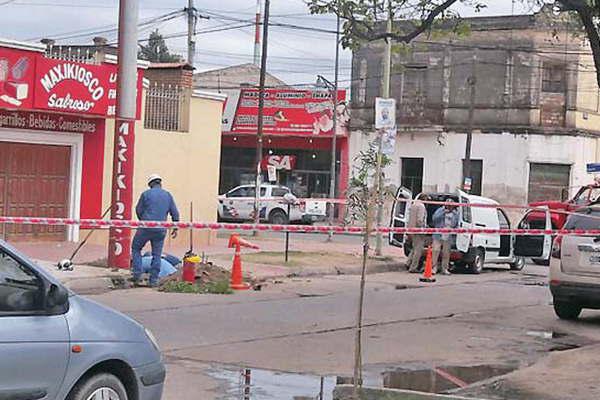 Evacuaron establecimientos escolares y a vecinos por fuga de gas