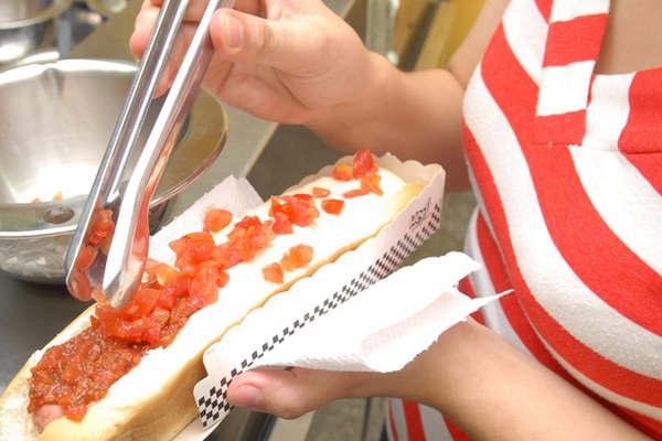 Advierten sobre la importancia de evitar  las comidas de dudosa factura en verano