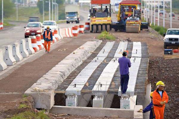 Para el BID la Argentina es el paiacutes con mayor ineficiencia en el gasto puacuteblico