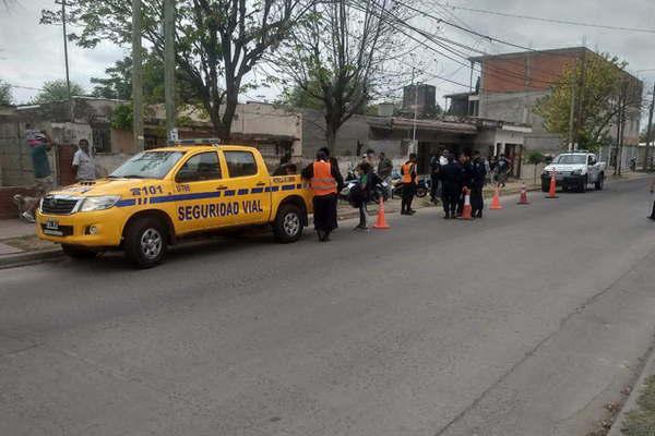 Retienen maacutes de 900 vehiacuteculos por diferentes infracciones en controles