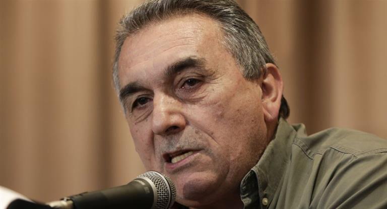 Schmid renuncioacute al triunvirato de la CGT