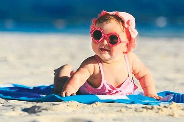 iquestLos nintildeos deben usar gafas de sol