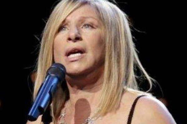 Barbra Streisand defenestroacute a Donald Trump- No tiene modales 