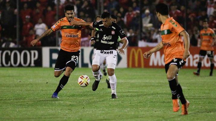 SEGUiacute EN VIVO  San Martiacuten (T) vence de local a Banfield