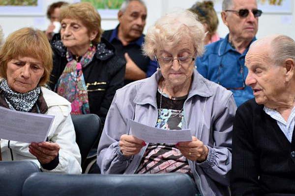 Vence plazo para decidir descuentos de mutuales