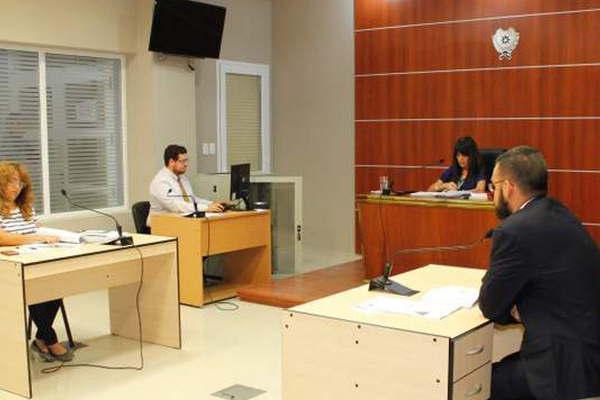 Diez audiencias diarias se ventilan por casos de violencia de geacutenero