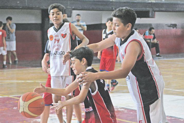 La fecha 22 del campeonato sigue con varios encuentros de las divisiones inferiores