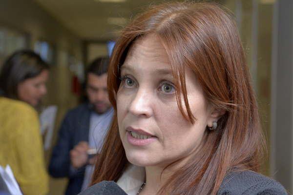 Los cuatro efectivos golpearon al chapista dijo la fiscal