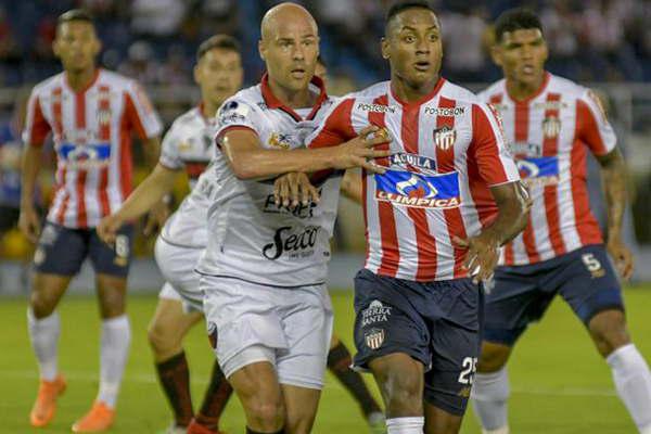 EN VIVO  Coloacuten busca dar vuelta la serie ante Junior