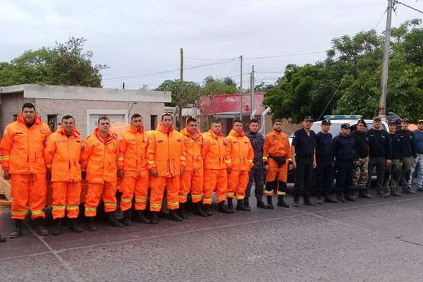 Canes de la policiacutea santiaguentildea ya buscan en Salta al franceacutes desaparecido desde el 8 de agosto pasado