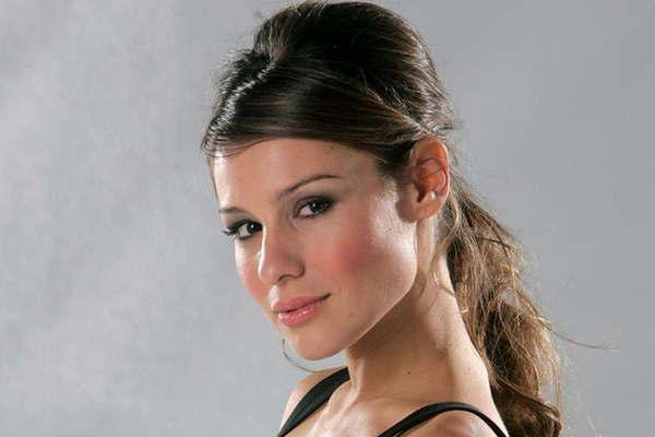 A Pampita iacutentima no la ve nadie en la televisioacuten