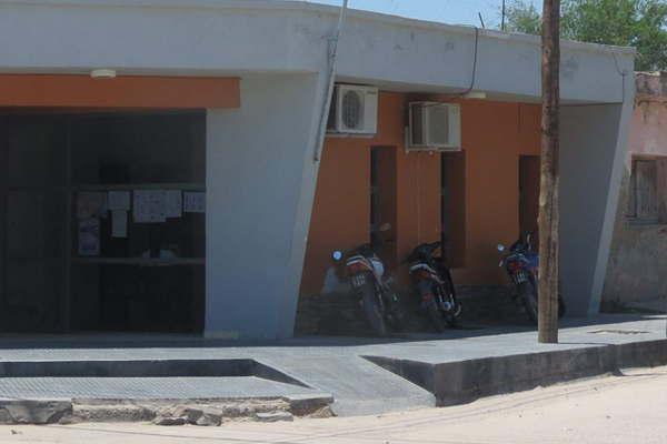 Comerciante se descuidoacute y Chupa Cuevas le sustrajo cigarrillos y mil pesos