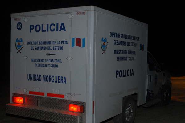 Encuentran a un hombre sin vida a metros de una casa deshabitada