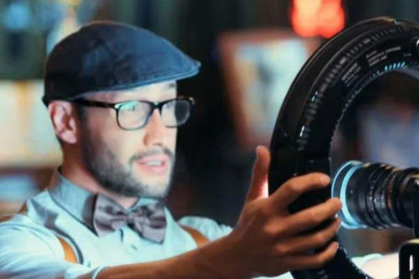 Luciano Pereyra estrenoacute single y sigue con su gira