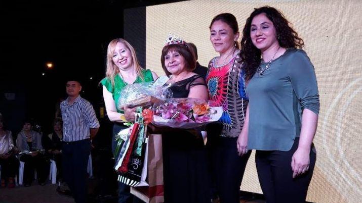 Segunda Princesa Nora Judith Jurez en representación del grupo Por tu salud