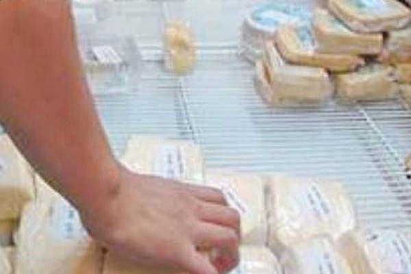 Aumentoacute el precio de los quesos y ya cuestan maacutes que la carne