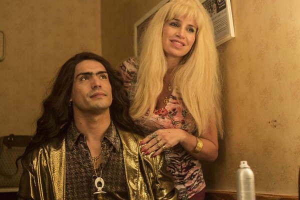 Lorena Muntildeoz- Gran parte del eacutexito Rodrigo se lo debe a la mamaacute 