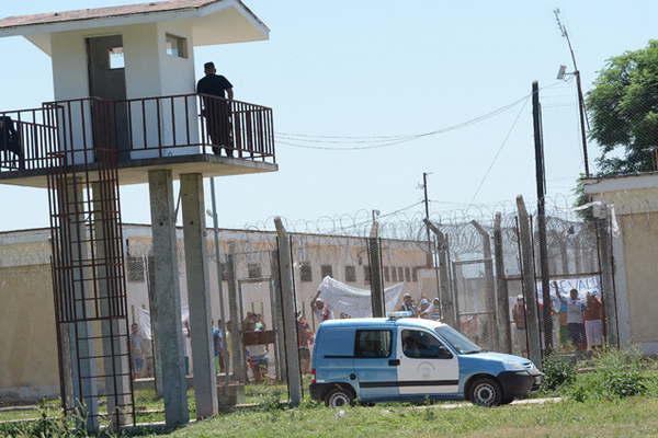 Presos VIP con celulares TV digital preacutemium y horas ficticias de trabajo para cobrar maacutes que un jubilado