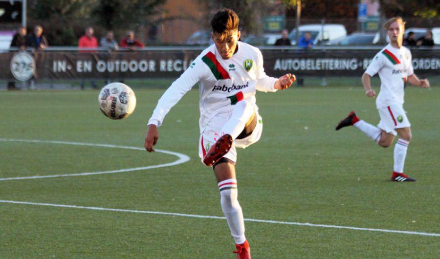 Buscando el nuevo Messi- Lucas Leverland